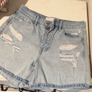 Denim Mom-Shorts from Buckle